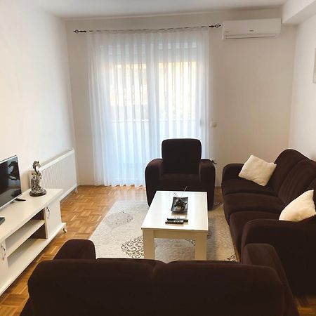 Apartment Troi Prishtinë Ngoại thất bức ảnh