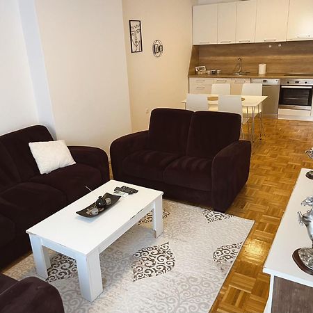 Apartment Troi Prishtinë Ngoại thất bức ảnh