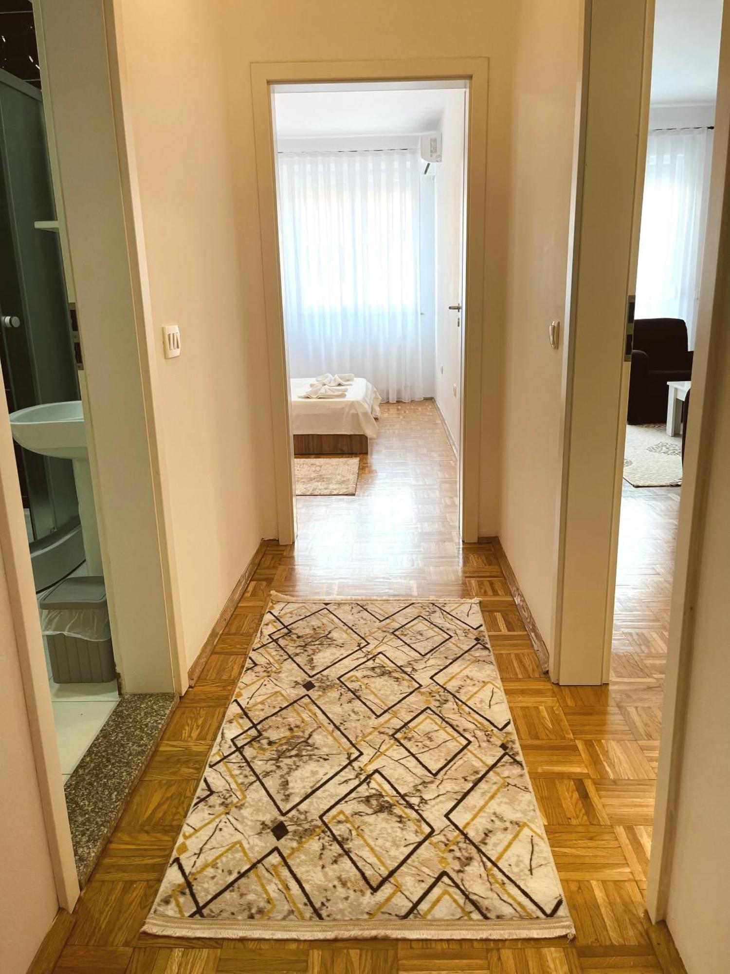 Apartment Troi Prishtinë Ngoại thất bức ảnh