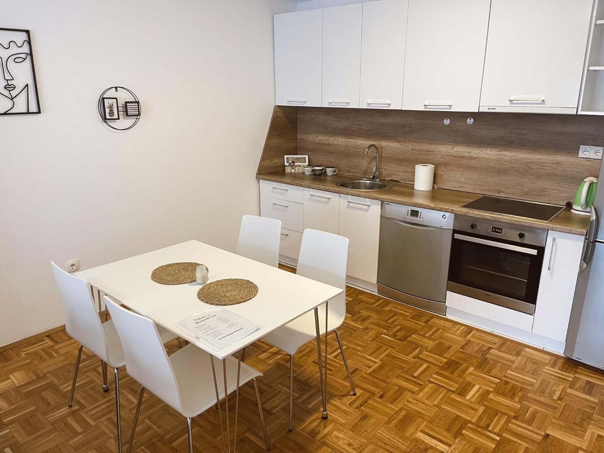 Apartment Troi Prishtinë Ngoại thất bức ảnh